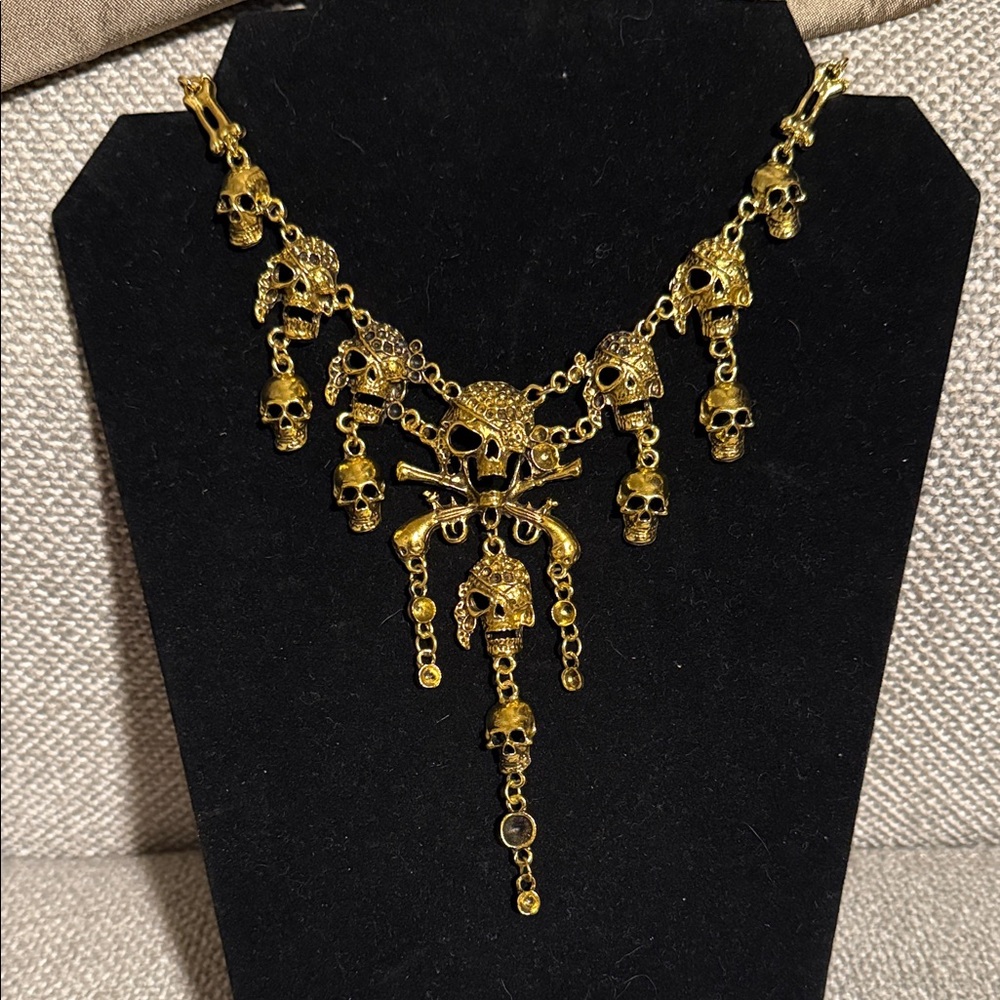 Skull Necklace Gold Color NWOT